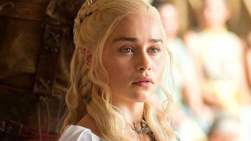 Video: Emilia Clarke sorprendió con su visita a Argentina